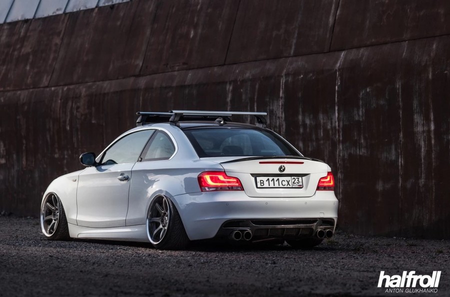 BMW 1 Series E81/E82/E87/E88 roues Work Emotion T7R2P R18 10J 215/40 11J 245/35
