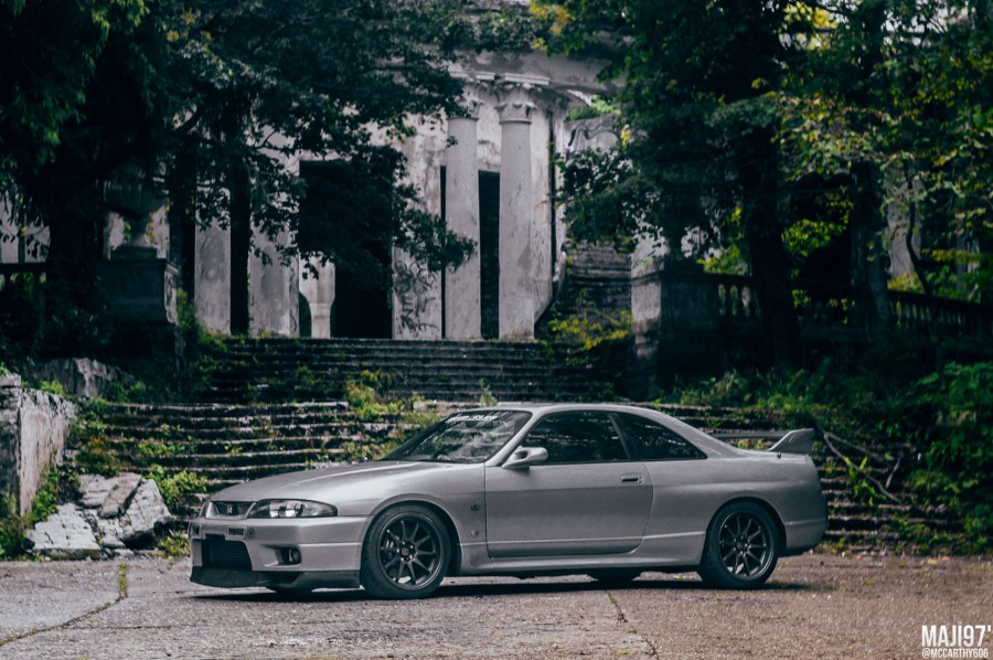 Nissan Skyline R33 roues Rays Volk Racing CE28N R18 9.5J ET20 GT-R V-Spec 