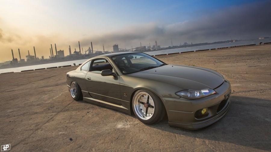 Nissan Silvia S15 roues Work Equip 02