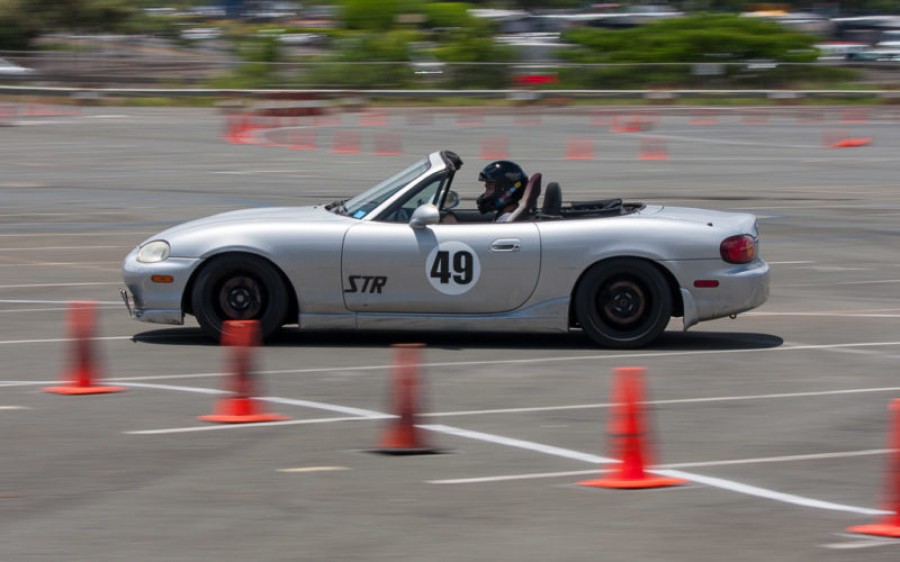 Mazda MX-5 Miata NB roues 949Racing  6UL Gen 3 R15 9J ET36 225/45 Street Touring Roadster (STR) 