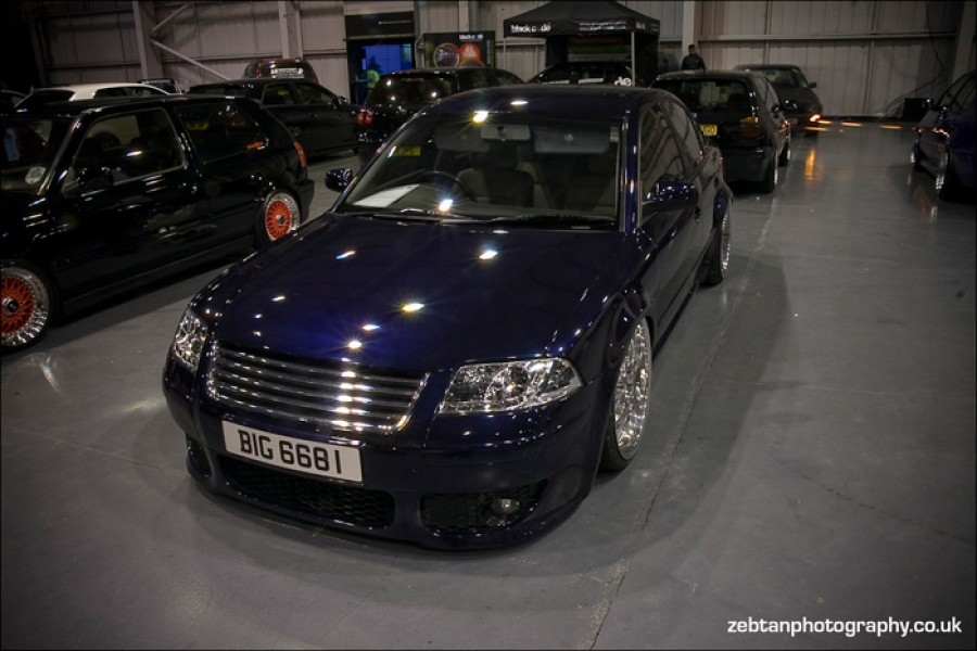 Volkswagen Passat B5 roues Ascari Penta R20 9J 10J