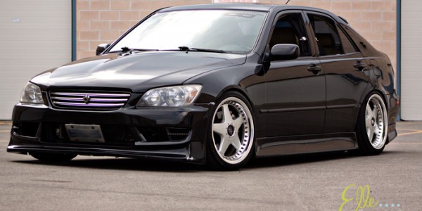 Lexus IS