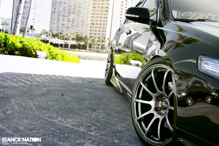 Acura TSX CL9 roues Rota G-force R18 9J ET30 215/40 ET24