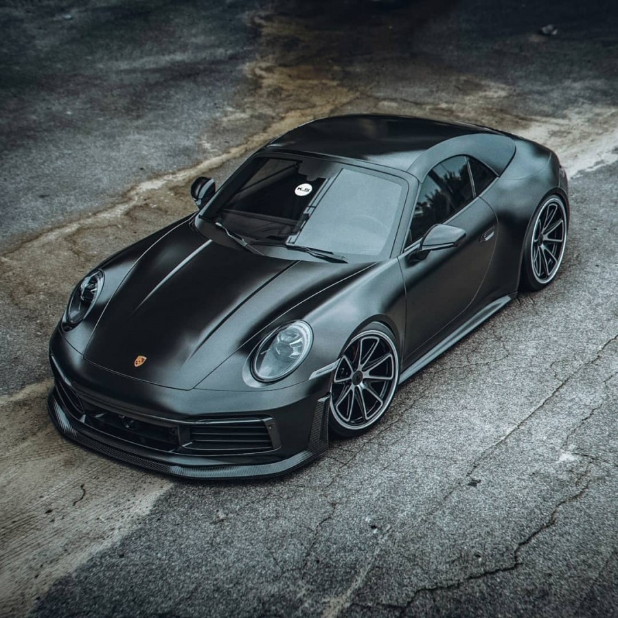 Porsche 911 992 roues Fifteen52 001M