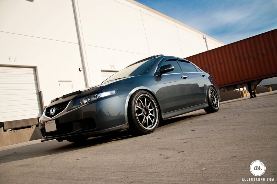 Acura TSX CL9 roues Rays Volk Racing CE28N R18 8.5J ET30 225/40