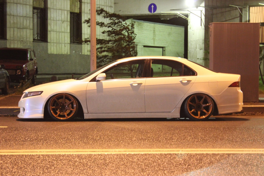 Acura TSX CL9 roues MB Battle R18 9.5J ET15 215/35