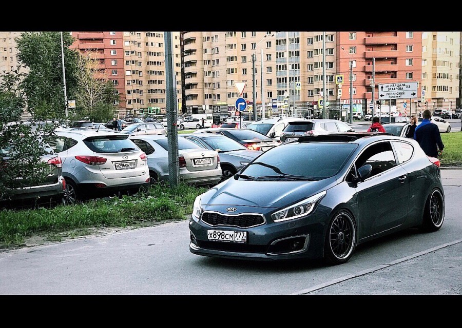 Kia Ceed ED roues Zauber Mesh R18 8J ET40 9J
