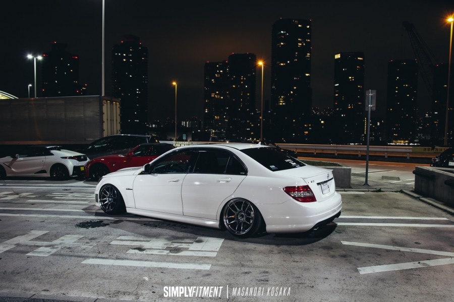 Mercedes-Benz C-Class W204 roues Work Emotion CR KAI