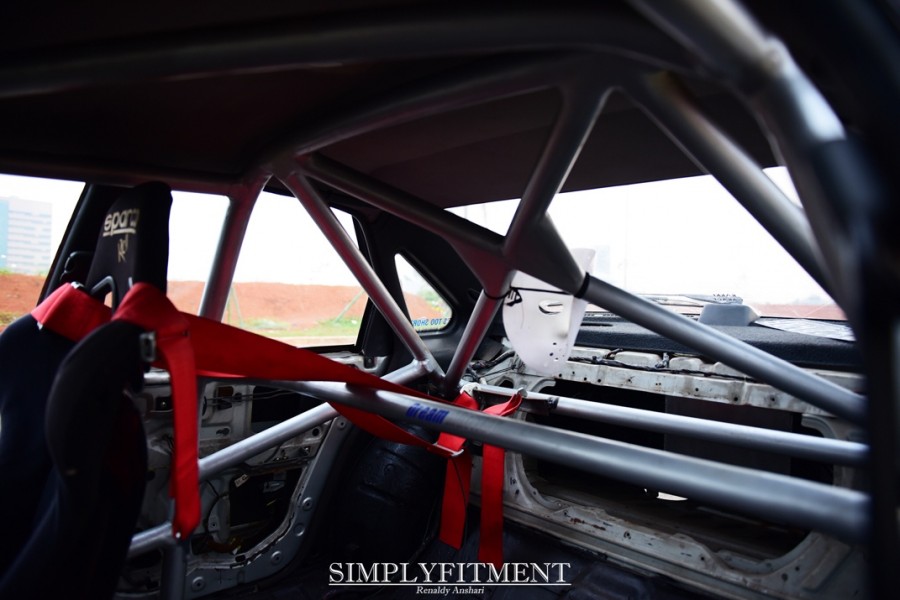 Nissan Cefiro roues Work VS-KF