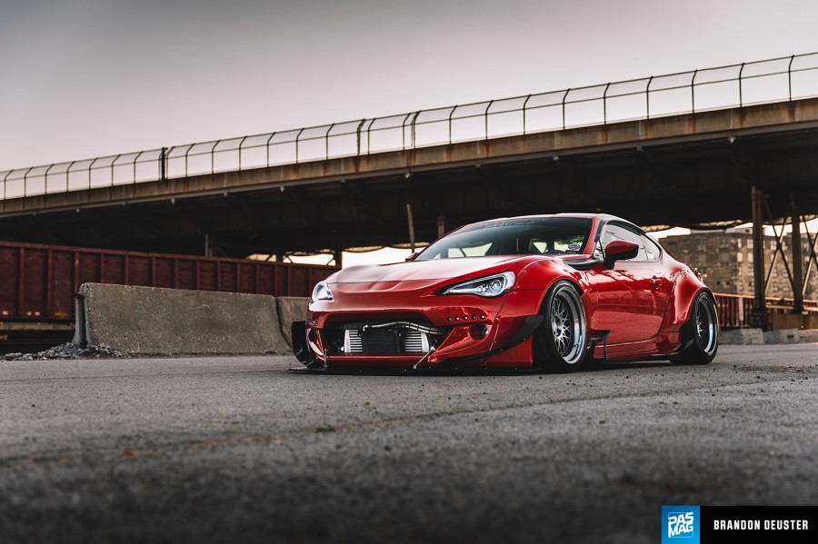 Scion FR-S roues CCW D240 R18 9.5J ET-20 245/35 11.5J ET-14 295/35