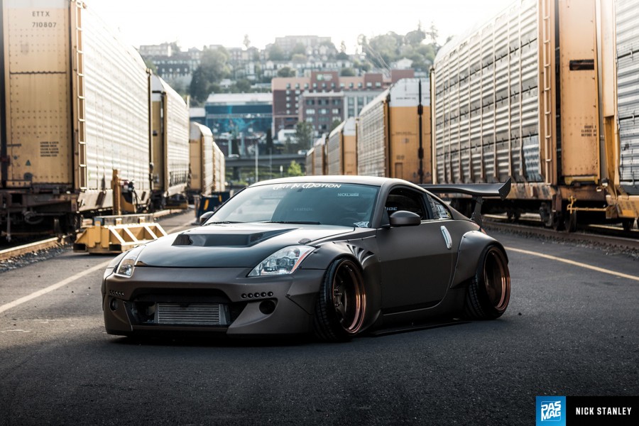 Nissan 350Z roues Art In Motion MA50 R19 12J ET-2 275/30 13J ET-42 305/30