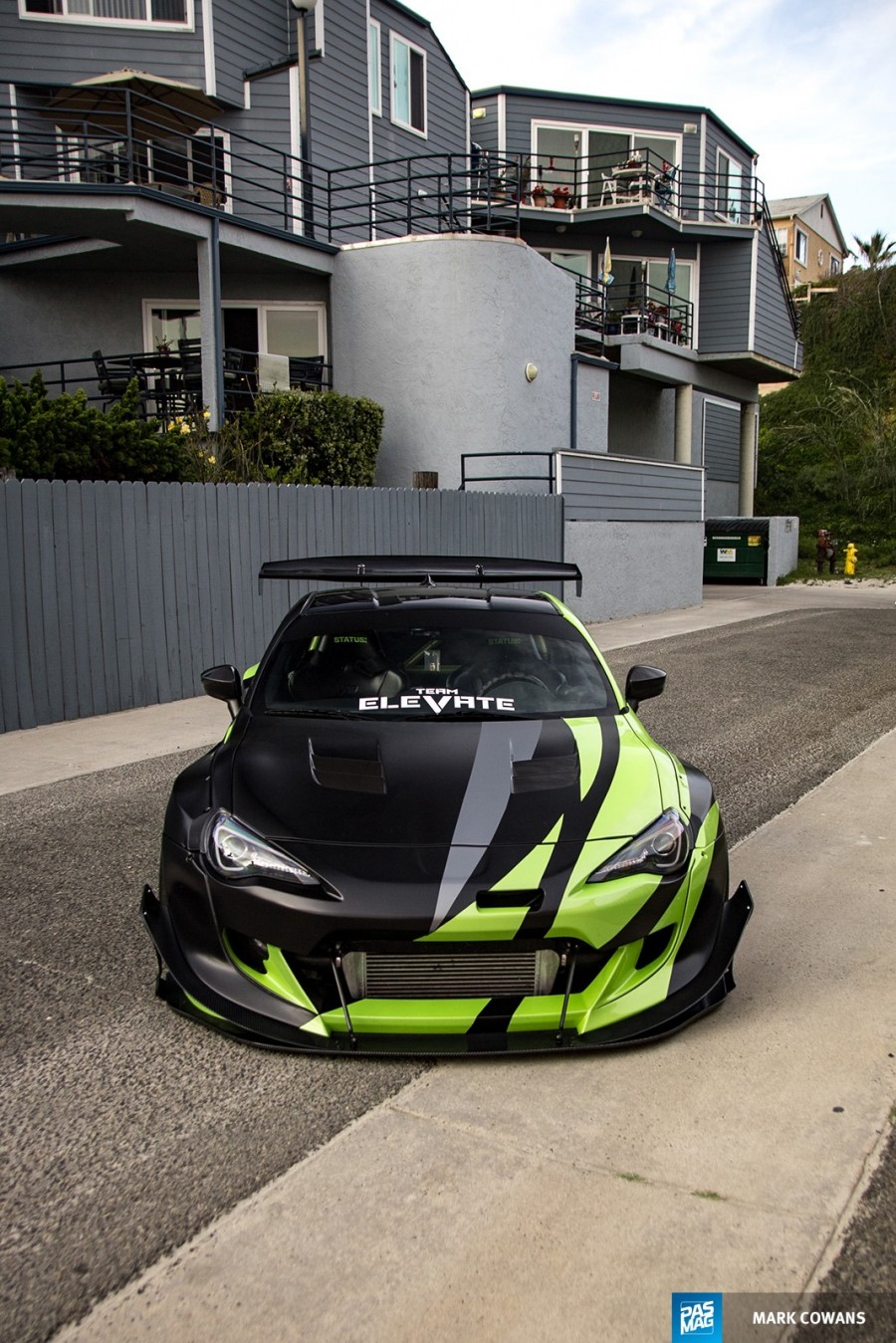 Scion FR-S roues Rotiform LVS R18 10.5J ET-17 255/35 12.5J ET-27 285/35