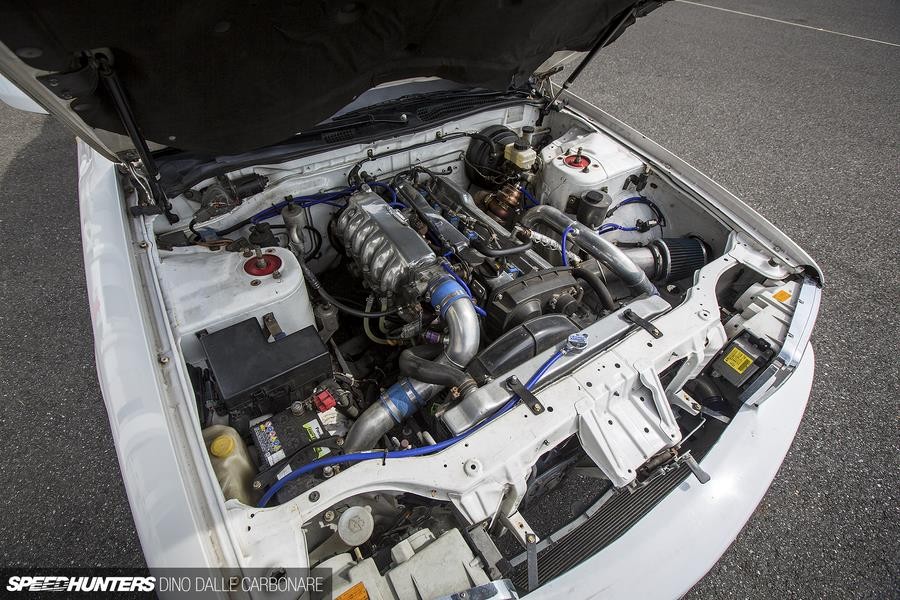 Nissan President HG50 roues OEM Nissan Skyline R34 GTR