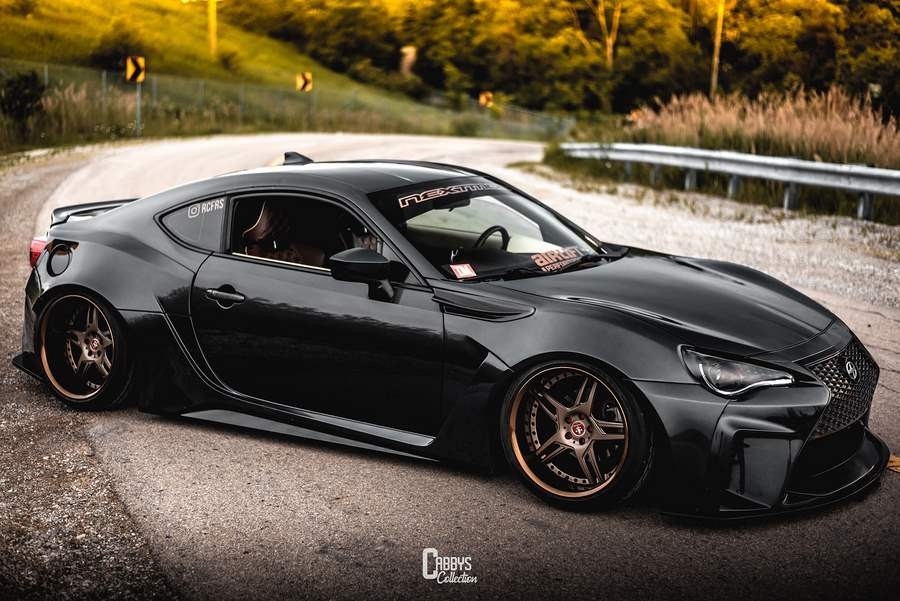 Scion FR-S roues Work Durandal DD5.2 R18 10.5J ET-9 255/35 11.5J ET-22 295/30