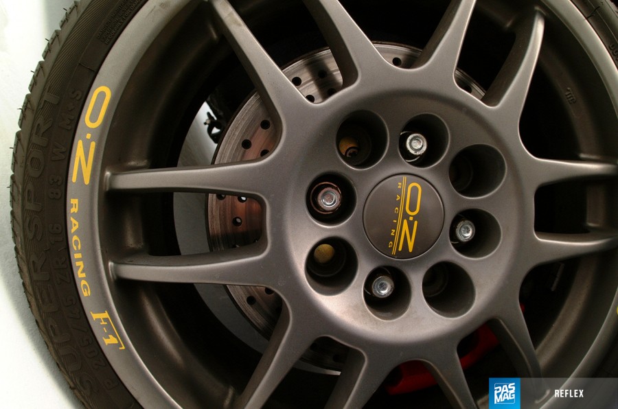 Volkswagen Golf MK2 roues OZ Racing F1 R16 205/45 GTI 