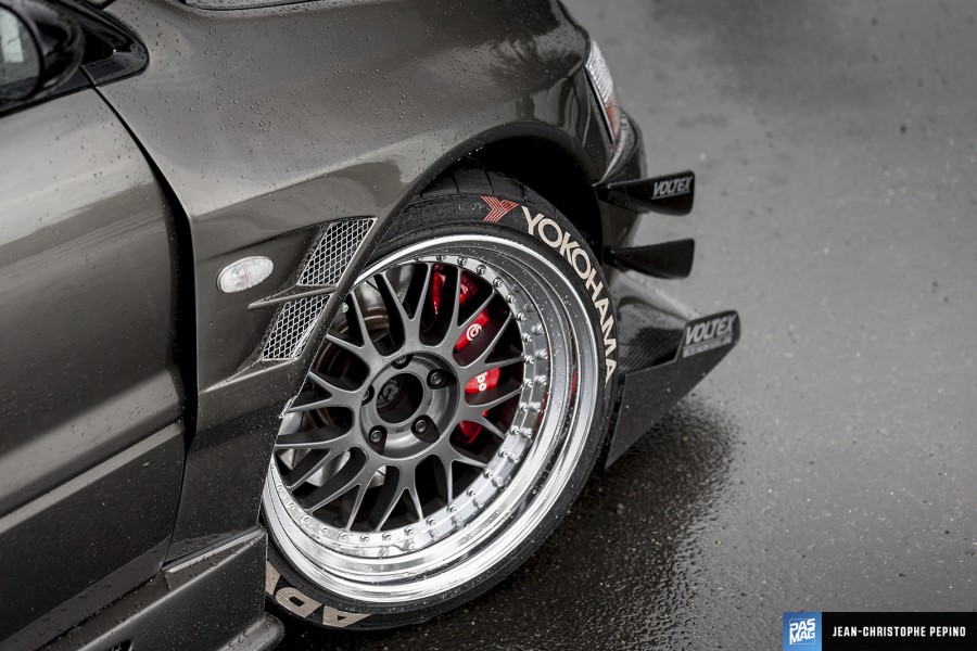 Mitsubishi Lancer Evolution VII roues Work Meister M1 3P R18 11J 255/40 CT9A 