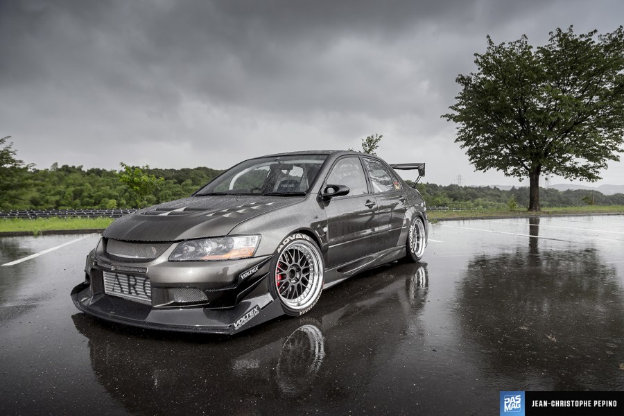 Mitsubishi Lancer Evolution VII roues Work Meister M1 3P R18 11J 255/40 CT9A 