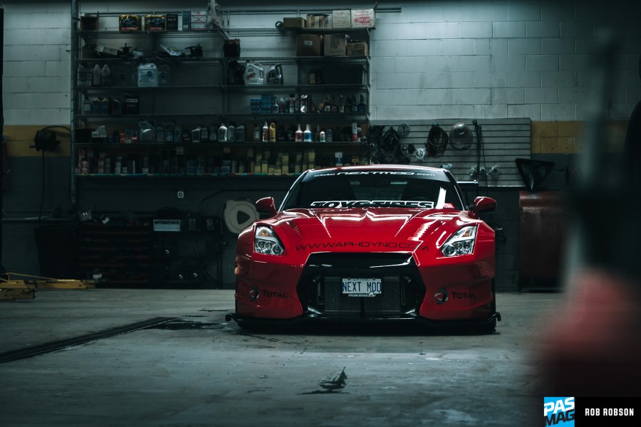 Nissan GT-R (R35) roues Work Gnosis CV201 R20 10.5J ET-5 285/35 11.5J ET-37 315/35