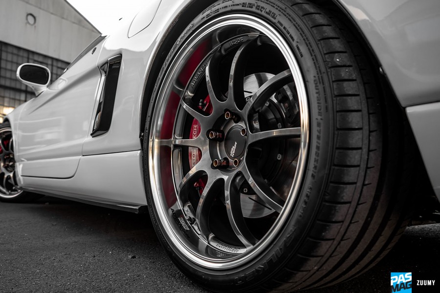 Acura NSX 1 generation. NA1, NA2 roues Advan Yokohama RZ-DF R18 8J ET37 215/35 R19 10J ET35 275/30