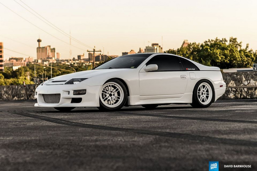 Nissan 300ZX Z32 roues Enkei RPF1 R17 9J ET22 255/40