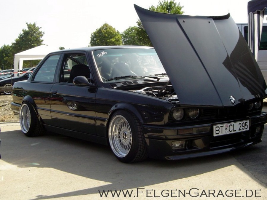 BMW 3 series E30 roues BBS RS1 R16 9.5J ET4 215/40 11J ET21 245/35