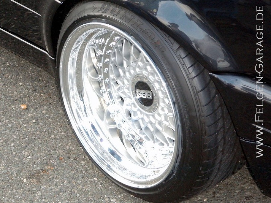 BMW 3 series E30 roues BBS RS1 R16 9.5J ET4 215/40 11J ET21 245/35