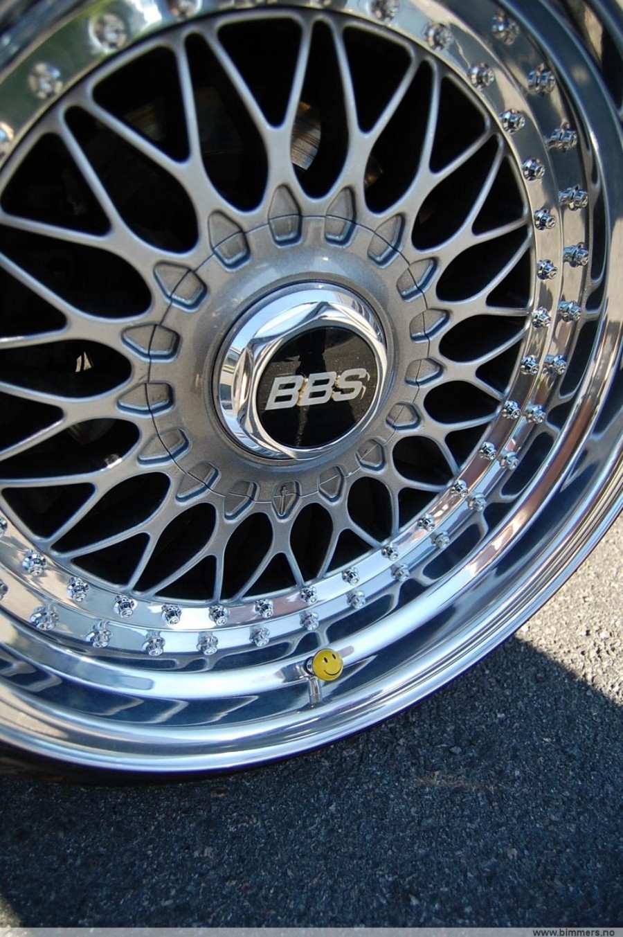 BMW 3 series E30 roues BBS RC090 R17 9J ET21 205/40 9.5J ET17 215/40