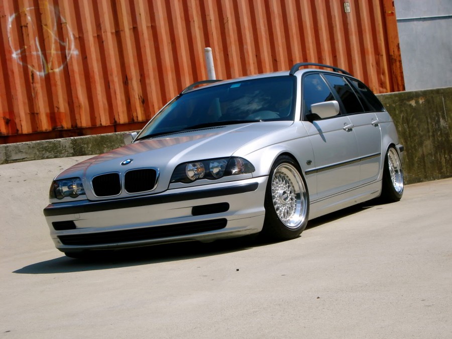BMW 3 series E46 roues BBS RS R16 8J ET11 195/50 9J ET24 225/45