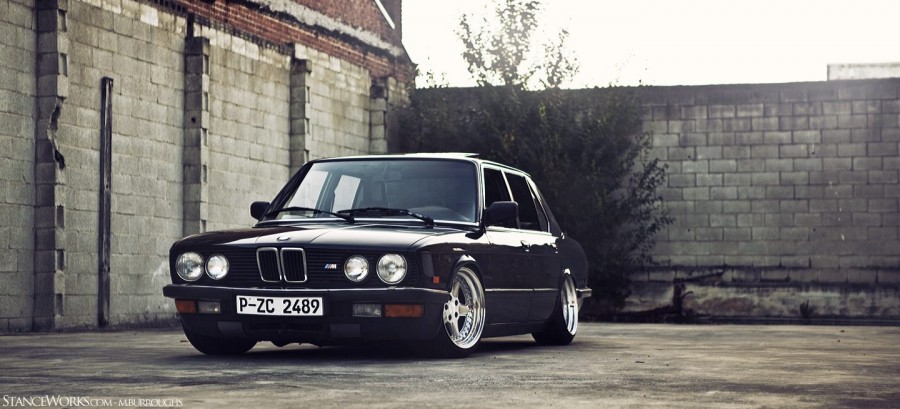 BMW 5 series E28 roues AC Schnitzer Type 1 Racing R17 9J ET6 215/40 10J ET17 225/40