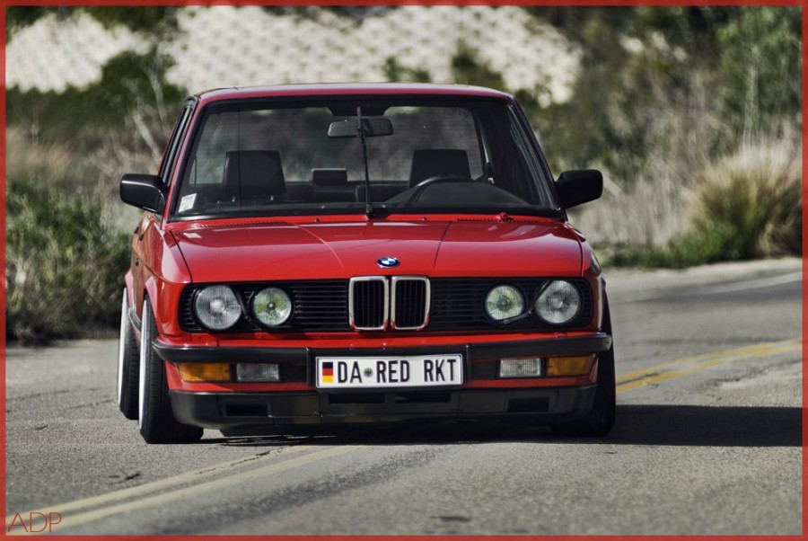 BMW 5 series E28 roues BMW E31 850CSi R17 8J ET10 205/40 9J ET29 215/40 DaRedRocket 