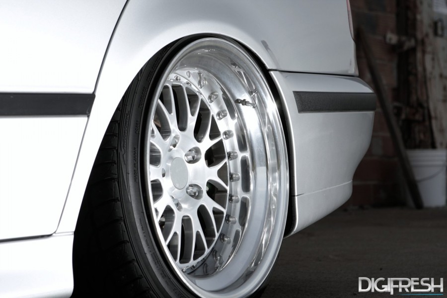 BMW 5 series E39 roues CCW LM20 R18 10J ET-12 225/40 11.5J ET11 255/35
