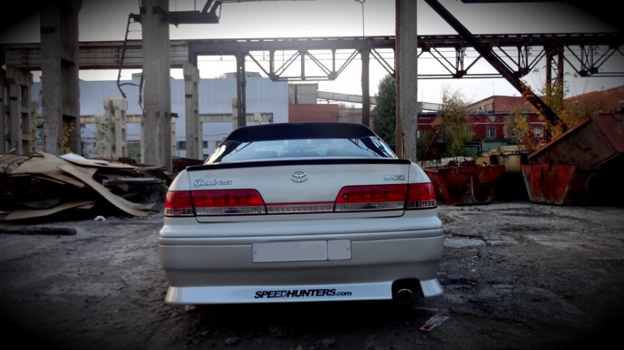 Toyota Mark II 100 roues Rays Volk Racing TE37