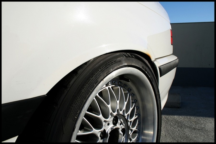BMW 3 series E36 roues BBS RC090 (Style 5s) R17 8J ET10 215/40 ET20 235/40