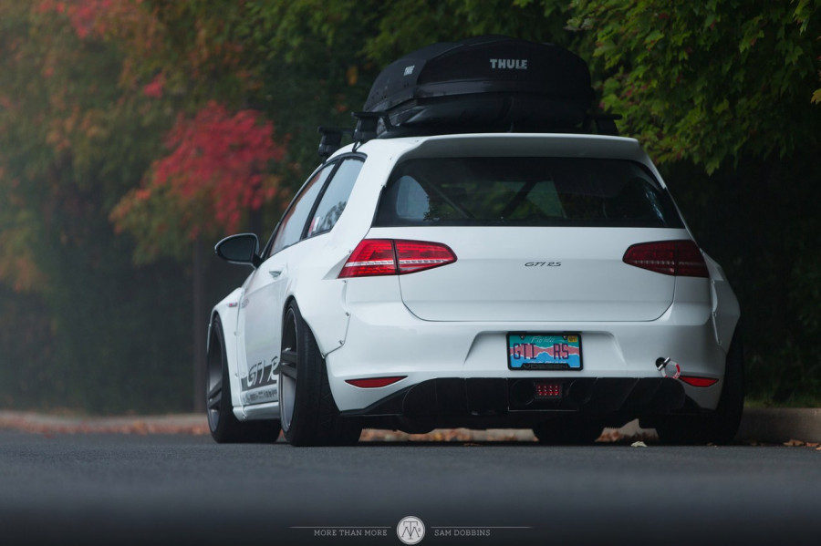 Volkswagen Golf MK7 roues Vossen VPS 317 GTI RS 