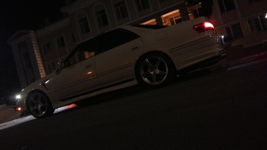 Toyota Mark II 100 roues SSR Integral GT1 R18