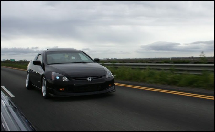 Honda Accord 7e génération roues SSR Koenig Monster R18 8J ET32 225/40 9.5J