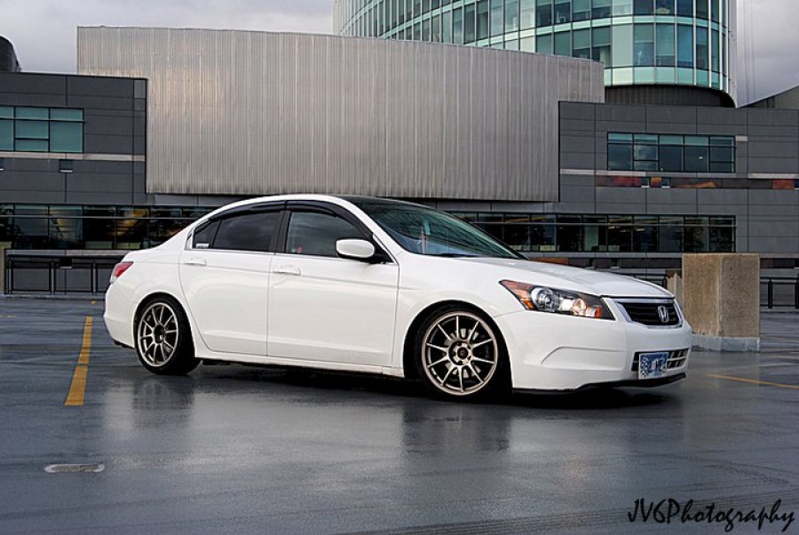Honda Accord 8e génération roues Weds Sport TC105N R18 8J ET42 225/40 9.5J ET35 245/35