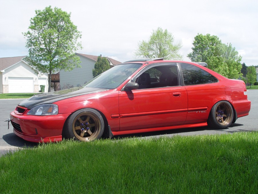 Honda Civic EG/EH/EJ roues Rays Volk Racing TE37V R15 8J 195/45