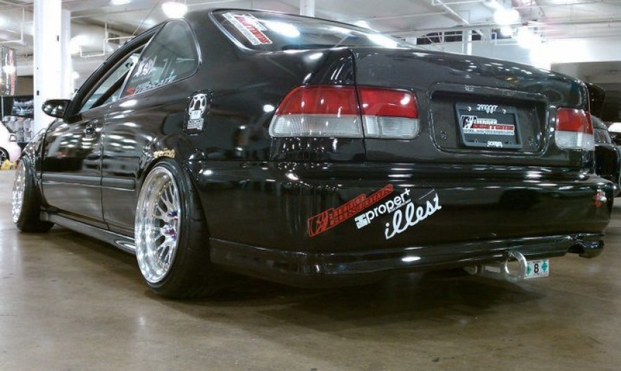 Honda Civic EJ/EK/EM roues CCW Classic R16 9.5J ET15 205/40