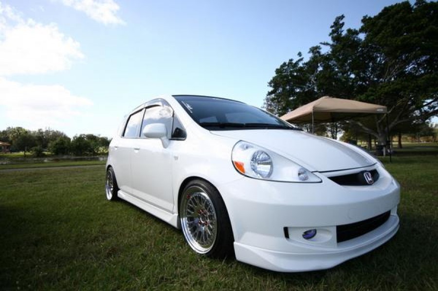 Honda Fit 1re génération roues CCW Classic R16 8J ET31 205/40 ET29