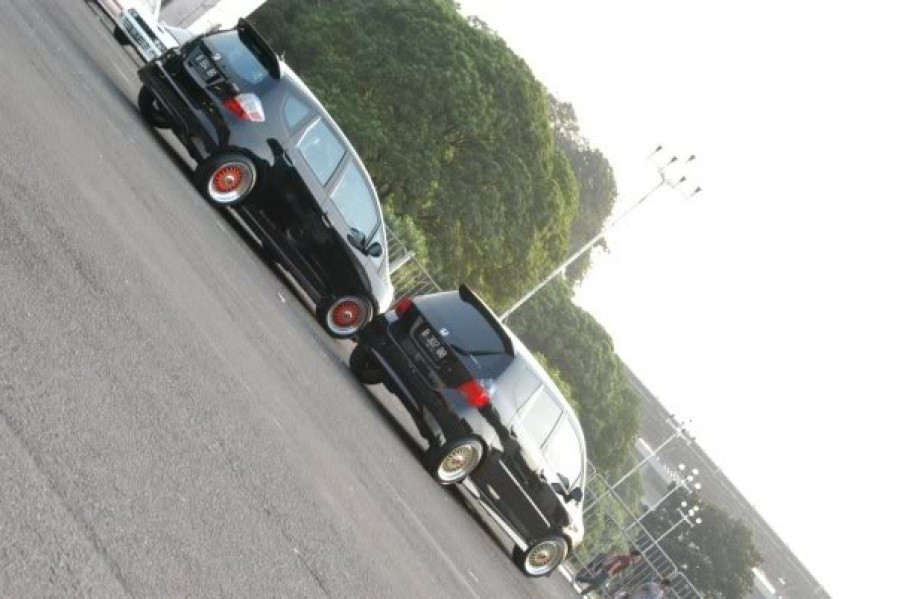 Honda Fit 2e génération roues BBS RS R16 7J ET42 195/50 8J ET27