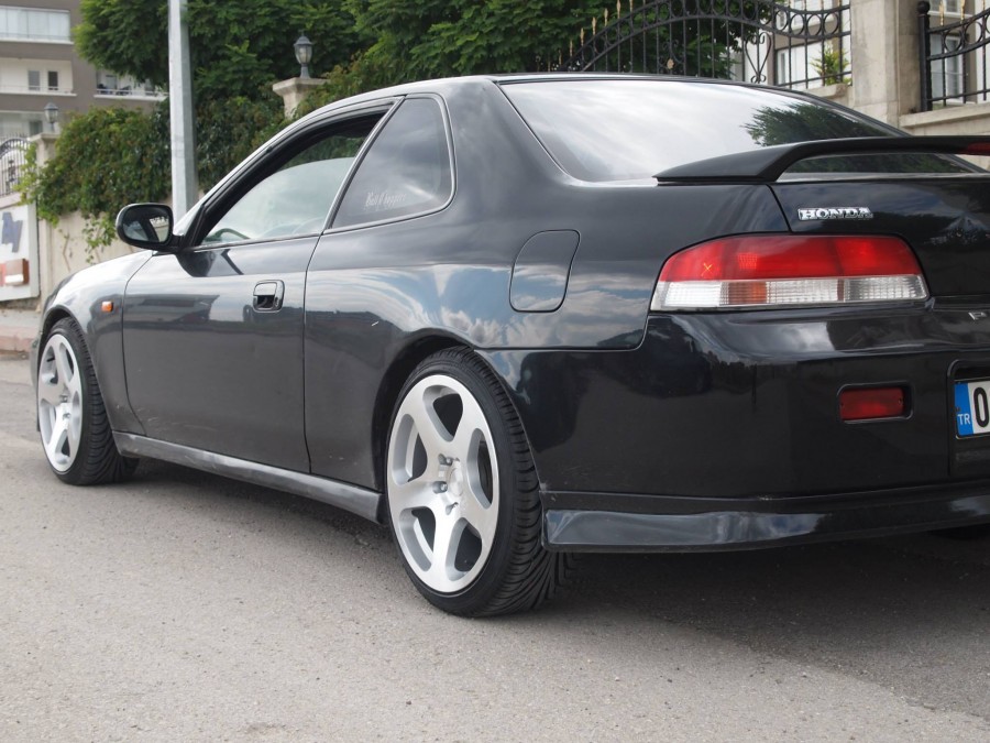 Honda Prelude BB5, BB6, BB7, BB8, BB9 roues Rotiform NUE R17 8J ET30 205/40
