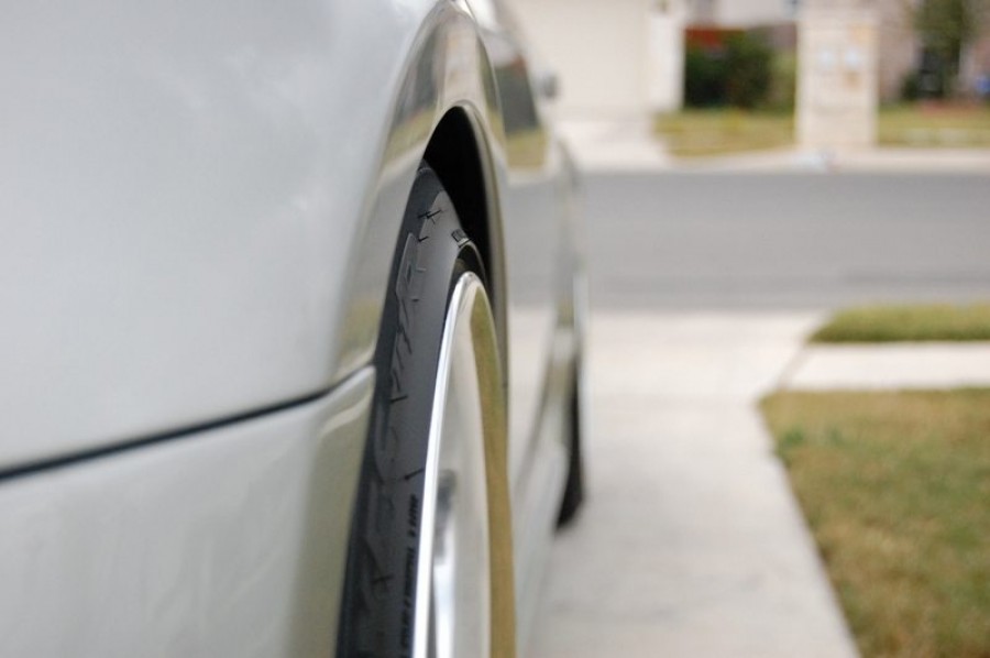 Infiniti G35 Coupe roues Work Varianza T1S R20 9.5J ET15 245/35 11J ET25 275/30