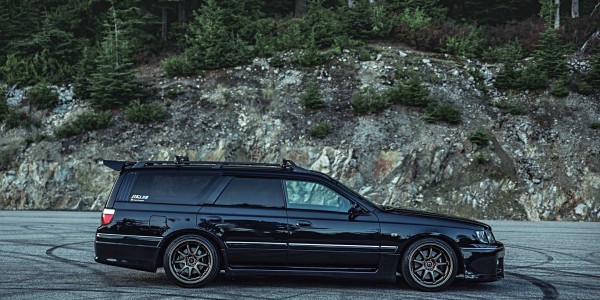 Nissan Stagea