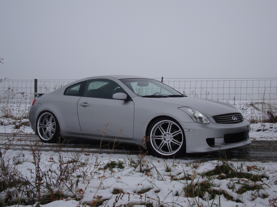 Infiniti G35 Coupe roues Work Varianza T1S R20 9.5J ET15 245/35 11J ET25 285/30