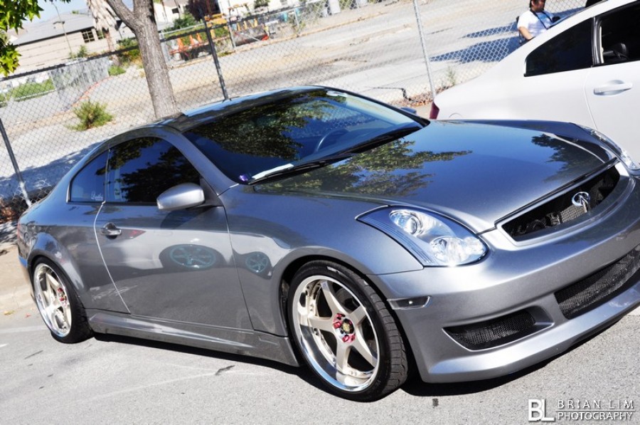 Infiniti G35 Coupe V35 roues Rays Gram Lights 57F Pro R19 9.5J ET7 245/40 10.5J 255/40