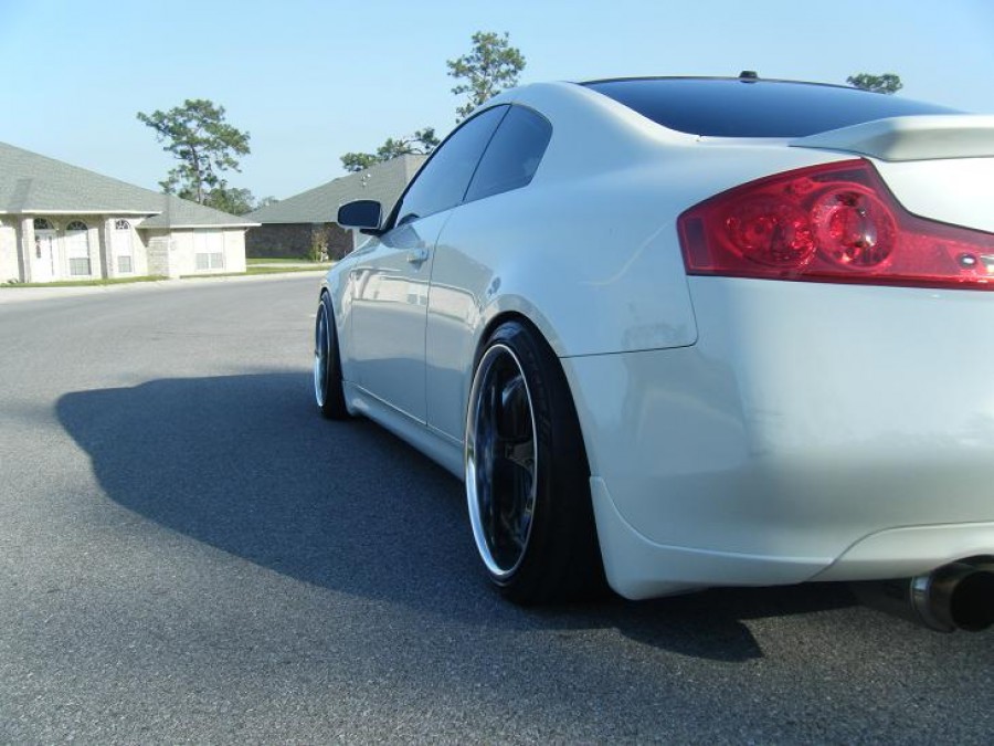 Infiniti G35 Coupe roues AME Circlar Spec R R19 10J ET6 245/35 ET-13