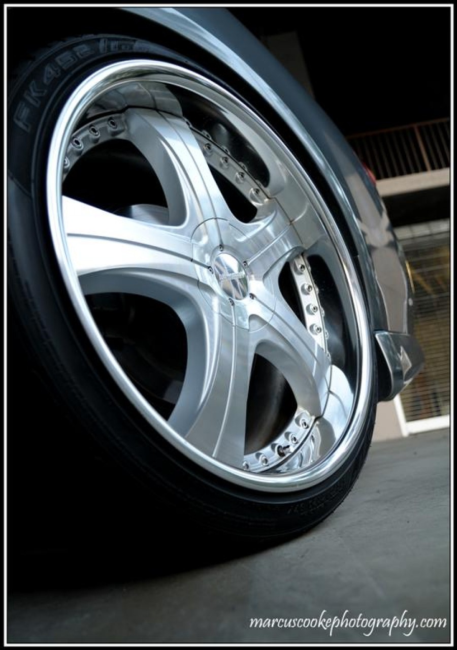Infiniti G35 Sedan roues Lowenhart LD5 R20 9J ET38 245/30 10J ET44 275/30