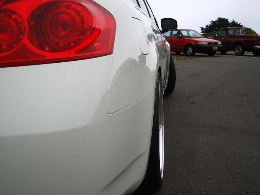 Infiniti G35 Sedan roues SSR Professor SP1 R19 9.5J ET43 245/35 10J ET37 275/30
