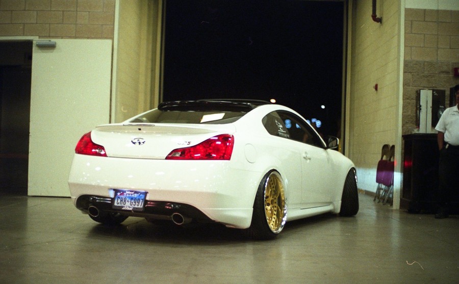Infiniti G37 coupe roues Work VS-XX R20 9.5J ET-7 225/35 10.5J